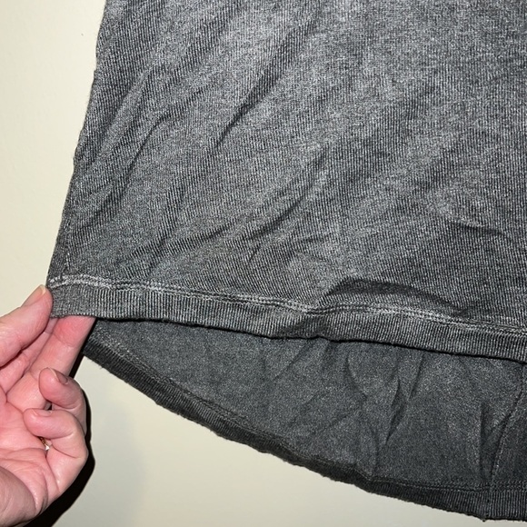 Soft Surroundings stretchy back zip detail top size Large Petite - Picture 2 of 6